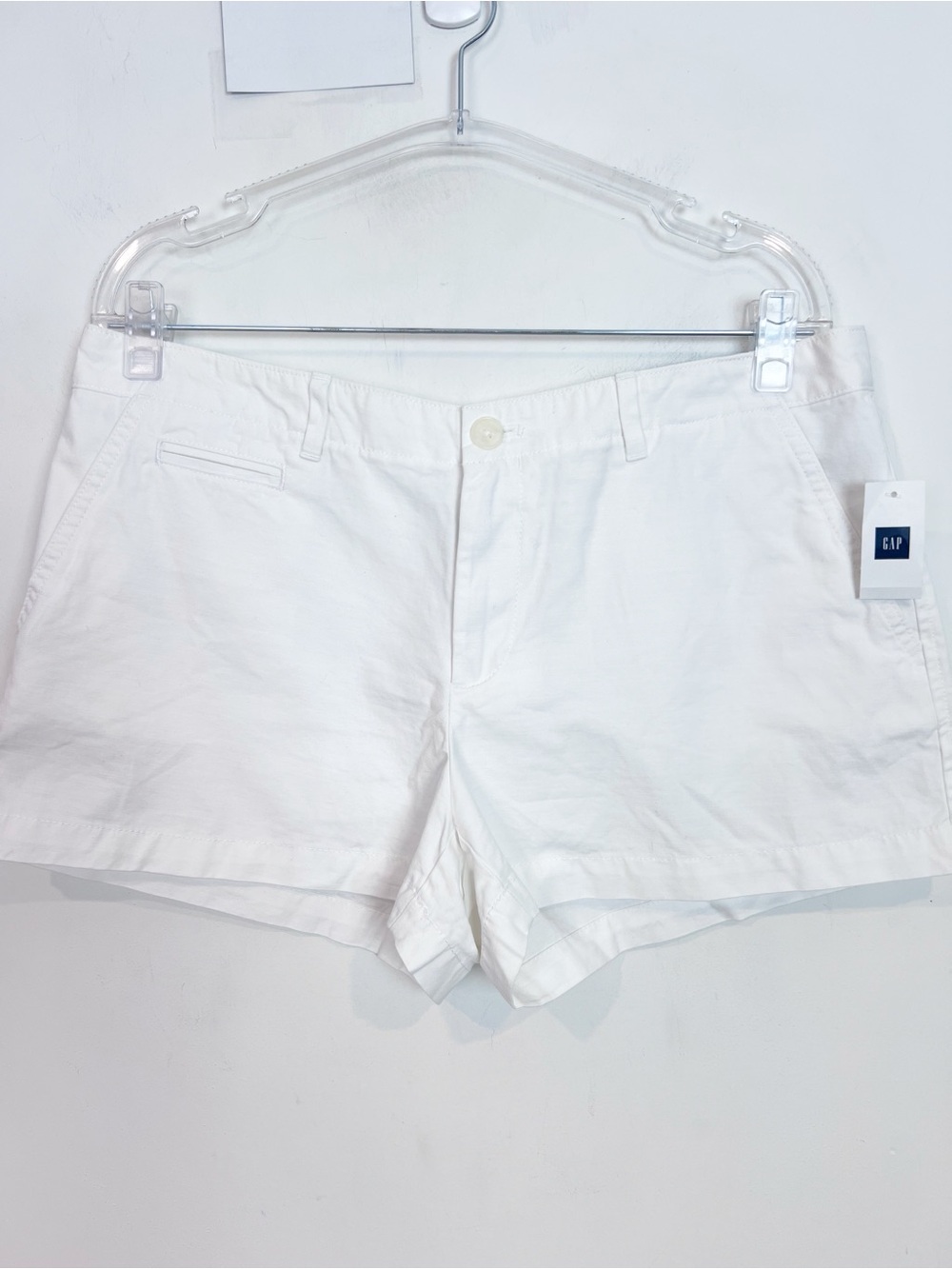 GAP WHITE FLAT FRONT CHINO SUMMER SHORTS SZ 8R NWT